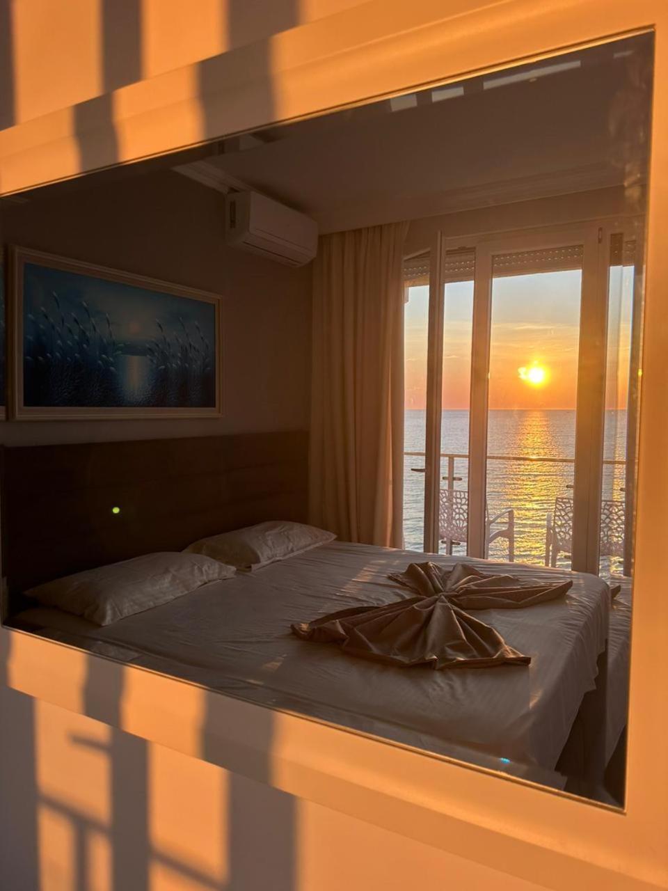 Deluxe Apartments With Balcony Shengjin Exterior photo