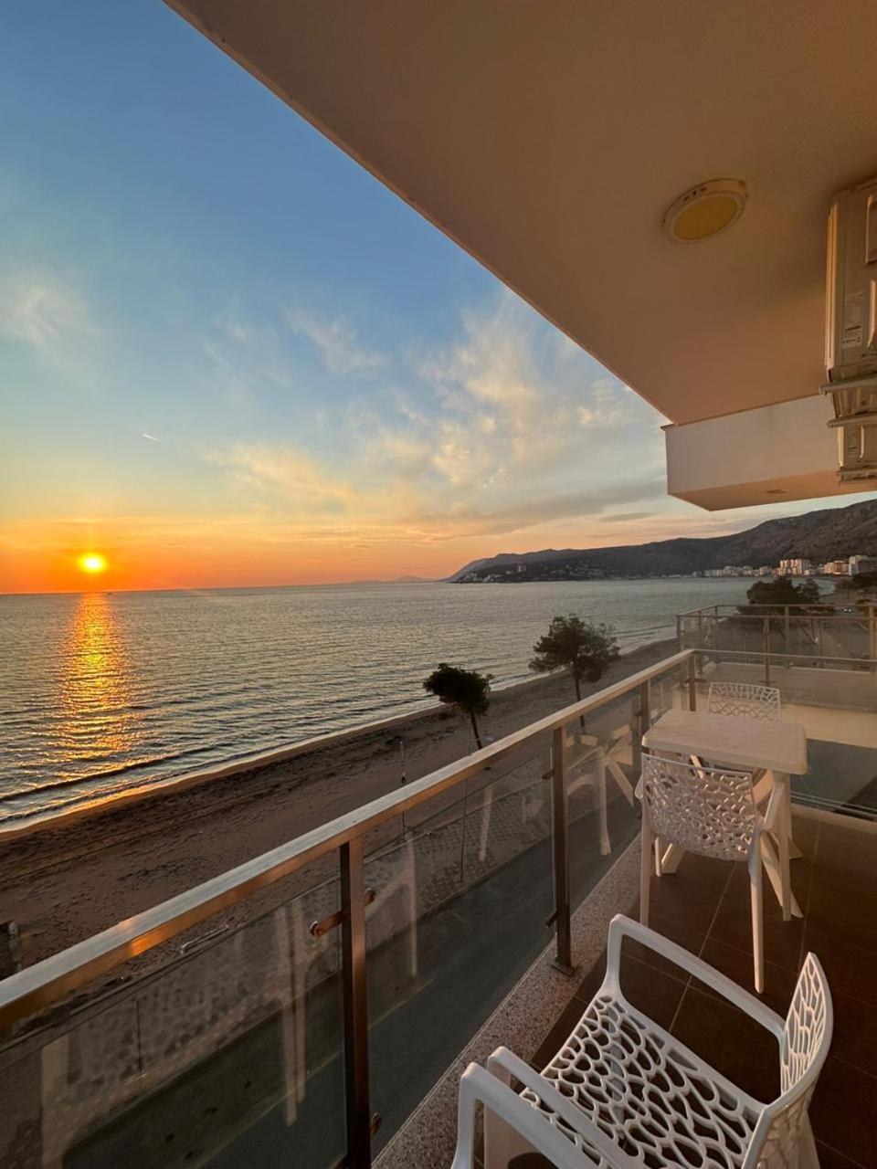 Deluxe Apartments With Balcony Shengjin Exterior photo