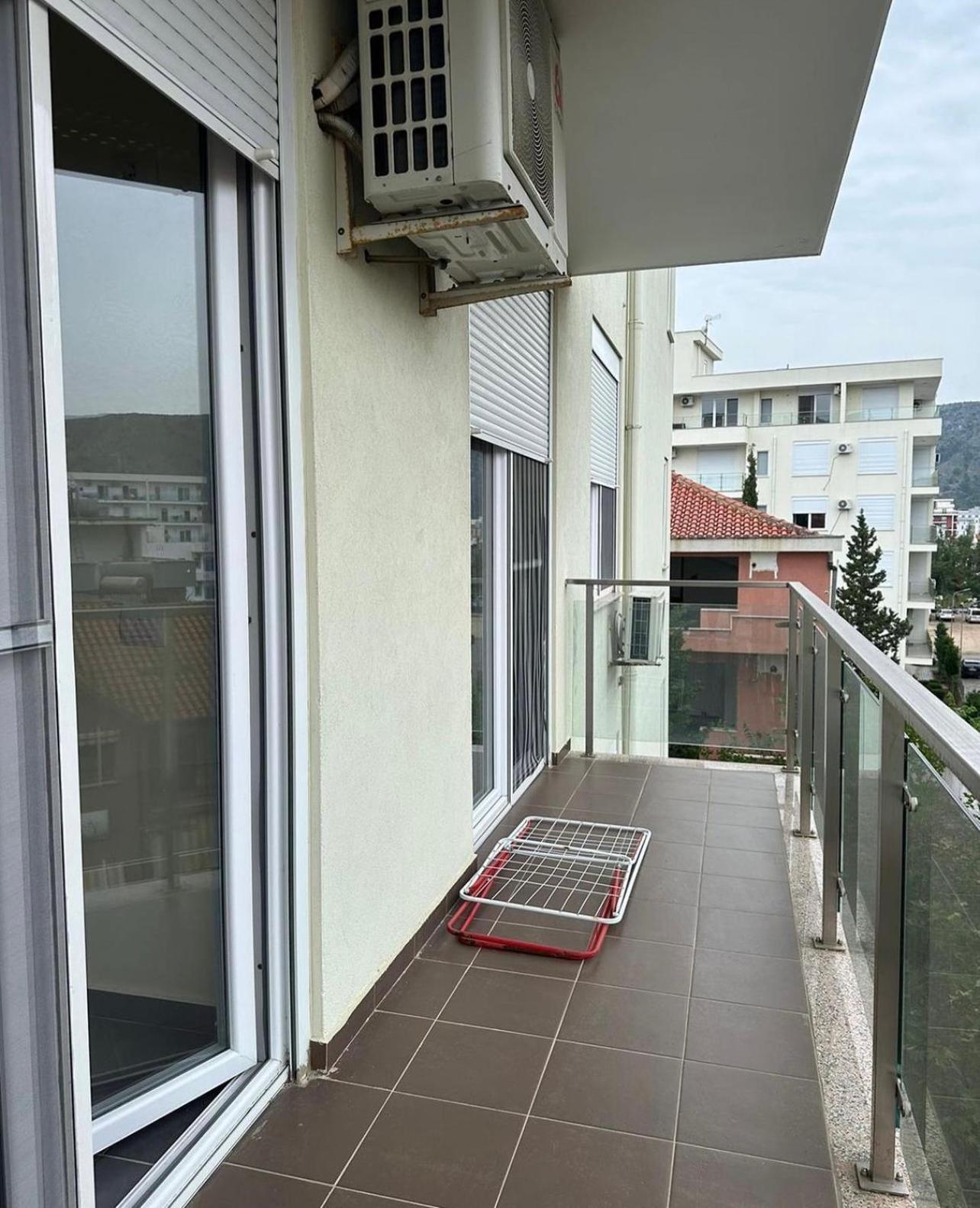 Deluxe Apartments With Balcony Shengjin Exterior photo