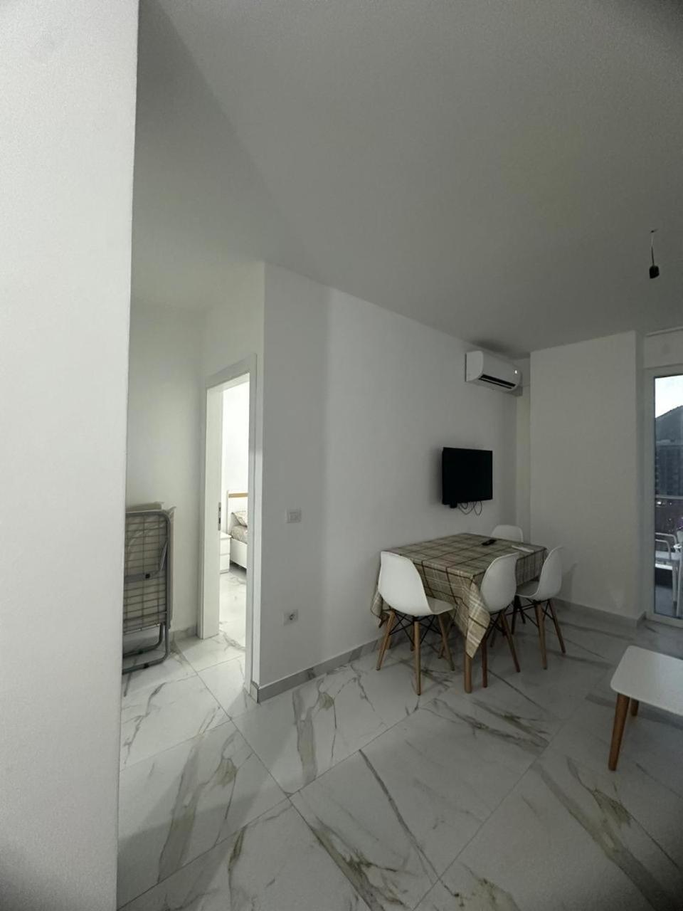 Deluxe Apartments With Balcony Shengjin Exterior photo